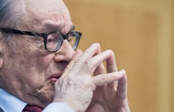 Alan Greenspan, Mantan Ketua Federal Reserve yang Legendaris, Meninggal: NPR