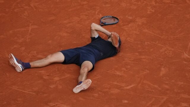 Alexander Zverev memenangkan Roland Garros: NPR