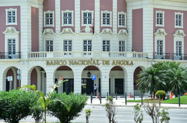 Angola kembali masuk radar investor. Akankah Lourenço mampu mempertahankannya?
