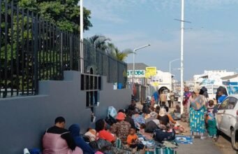 Apa yang terjadi dengan keluarga migran di luar Dalam Negeri di Durban? Dugaan penggunaan semprotan merica pun muncul