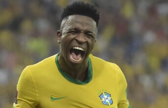 Apakah Anda akan memilih Inggris, Brasil, Prancis, atau Curaçao?