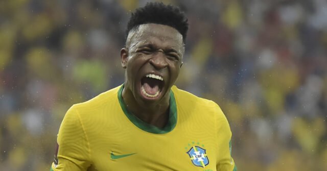 Apakah Anda akan memilih Inggris, Brasil, Prancis, atau Curaçao?