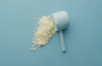 Apakah aman meminum bubuk protein setiap hari?