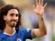 Barcelona menghadapi ancaman Mourinho saat Real Madrid memasuki perlombaan untuk mendapatkan target pertahanan