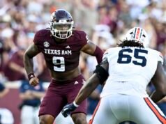Bengals menandatangani Cashius Howell, menyelesaikan penandatanganan berkelas