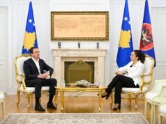 Brussels mengawasi Kosovo melaksanakan pemilu di tengah krisis politik