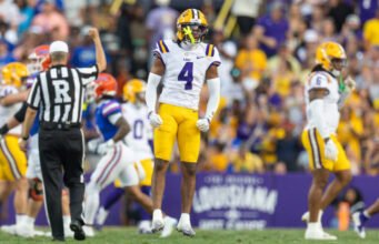 Chiefs akan merekrut pemain pertama Mansoor Delane dan Peter Woods