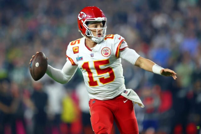 Chiefs dan Patrick Mahomes menandatangani perpanjangan hingga tahun 2033