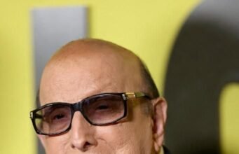 Clive Davis, visioner di balik ikon musik terhebat, meninggal dunia pada usia 94 tahun