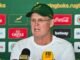 Enam pemain yang belum bermain dipanggil oleh Springbok dengan kembalinya Embrose Papier dan Herschel Jantjies