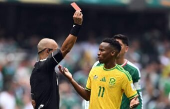 FIFA memperpanjang skorsing Zwane menjadi tiga pertandingan setelah kartu merah di pertandingan pembuka Piala Dunia