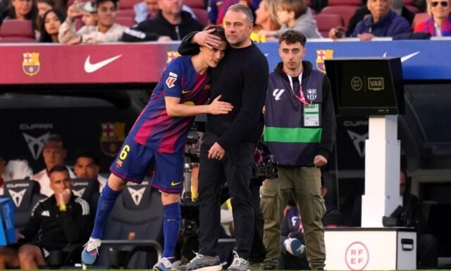 Flick mengandalkan dua bintang Barcelona untuk mengubah lini tengah musim