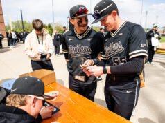 Flores dan Kramer dihormati seperti daerah lainnya oleh ABCA – Purdue Boilermakers