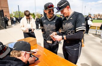 Flores dan Kramer dihormati seperti daerah lainnya oleh ABCA – Purdue Boilermakers