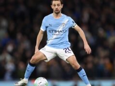 Gelandang veteran ini akan menyelesaikan transfernya ke Barcelona pada bulan Juli