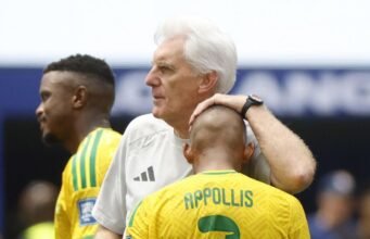 Hugo Broos memberi tip kepada Bafana Bafana untuk masa depan cerah setelah tersingkirnya Piala Dunia yang bersejarah