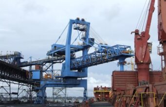 Ilusi Surplus Utama Afrika Selatan: Analisis Ekonomi Lebih Dekat