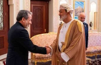 Iran mengatakan AS melanggar perjanjian perdamaian karena kedua pihak saling baku tembak