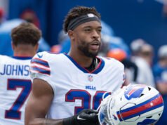 Jaguar menandatangani CB Dane Jackson, OL Trystan Colon; CB Keith Taylor ditempatkan di IR