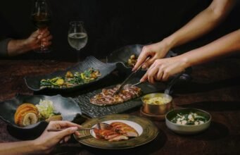 Kebakaran di W Bali – Seminyak memicu babak kuliner baru yang berani