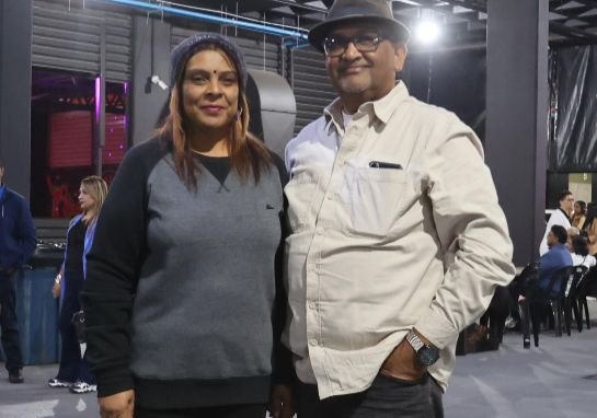 Kembali ke masa lalu di konser jam tahun 80an dan