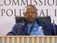 Kepala polisi lalu lintas Gauteng Inspektur Samuel Mashaba diskors setelah kesaksian Komisi Madlanga