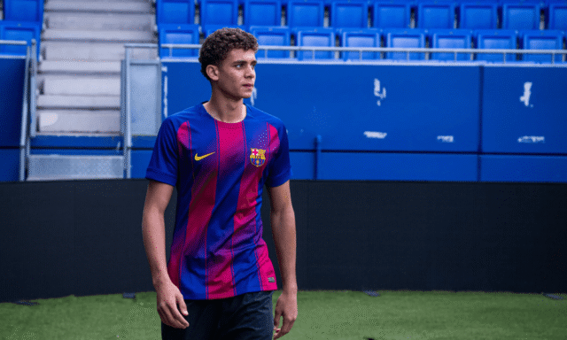 Kisah dalam tentang keputusan Barcelona untuk secara permanen mengontrak remaja