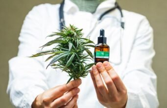 Kita harus melegalkan ganja medis