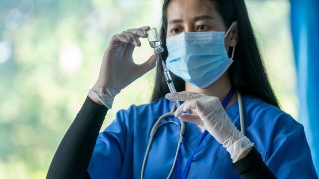 Komite FDA merekomendasikan vaksin flu mRNA baru: NPR