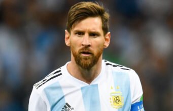Lionel Messi mencetak gol menakjubkan untuk membuka rekeningnya di Piala Dunia 2026