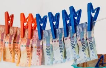 Mantan pengacara Kimberley dipenjara karena mencuri lebih dari R4,6 juta dari dana perwalian klien