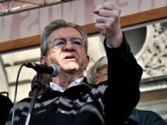 Mélenchon menyerang UE