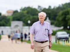 Mengapa para veteran menentang haluan Trump: NPR