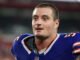 Michael Hoecht dari Bills ragu untuk ikut kamp