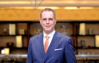 Morris Tiedemann General Manager AYANA Midplaza Jakarta