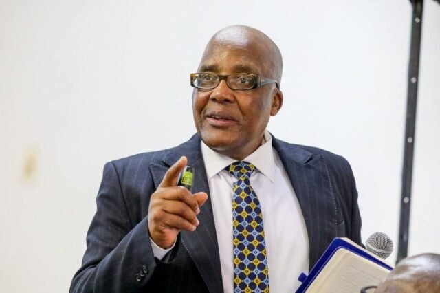 Motsoaledi mengatakan lenacapavir aman, namun membantah klaim bahwa lenacapavir menyebabkan
