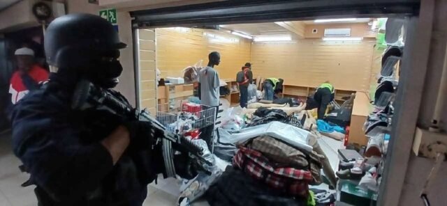 Pasar ilegal diam-diam menguras miliaran dolar perekonomian Afrika Selatan