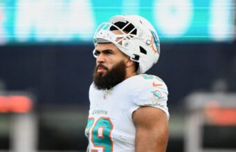 Patriot menempatkan TE Julian Hill di IR