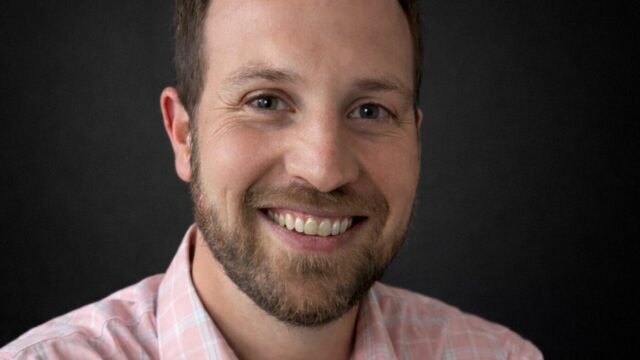 'Pelapor' USAID menilai tanggapan AS terhadap Ebola: NPR