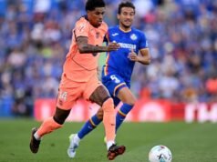 Pemain internasional Inggris hanya mengincar Barcelona meskipun ada minat yang meningkat dari Bayern Munich