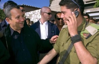 Pemimpin Israel yang menarik diri dari Lebanon memperingatkan penyumbatan baru: NPR