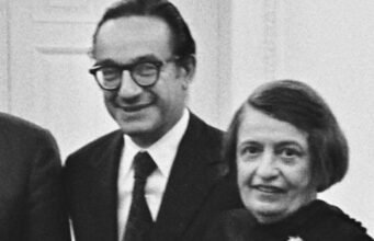 Persahabatan Alan Greenspan dan Ayn Rand: NPR