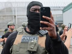 Polisi menggunakan pengenalan wajah untuk mengidentifikasi imigran di lapangan: NPR
