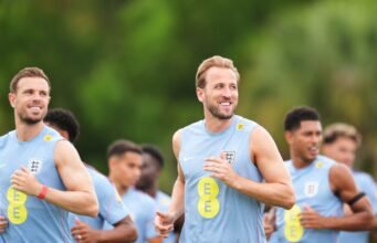 Polisi menyelidiki pencurian perlengkapan Piala Dunia Inggris, 2 ditahan: NPR