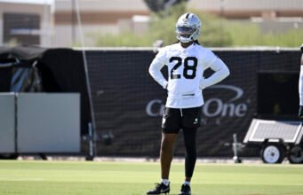 Raiders CB Jermod McCoy berada di jalur untuk kamp pelatihan