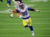 Rams dilaporkan menyambut baik non-pensiun Aaron Donald