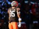 Rams menyerang (lagi), memberikan peluang takedown kepada Browns Seminal Myles Garrett