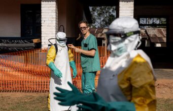 Ringkasan – UE menilai respons terhadap Ebola