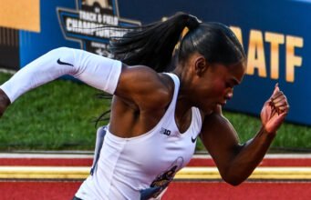 Smith memimpin Purdue pada hari Kamis dengan tim kedua All-American Honor – Purdue Boilermakers