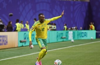 Thapelo Maseko siap memimpin serangan Bafana Bafana pada laga penentuan yang wajib dimenangkan di Korea Selatan